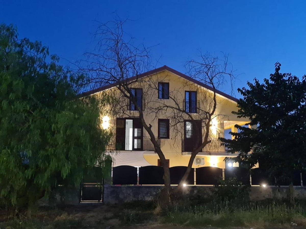 B&B Villa Chiara Bed And Breakfast Taormina Eksteriør billede