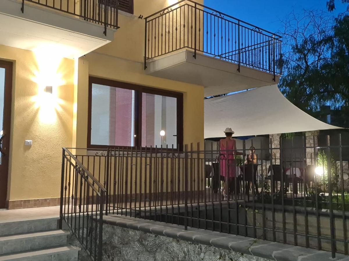 B&B Villa Chiara Bed And Breakfast Taormina Eksteriør billede