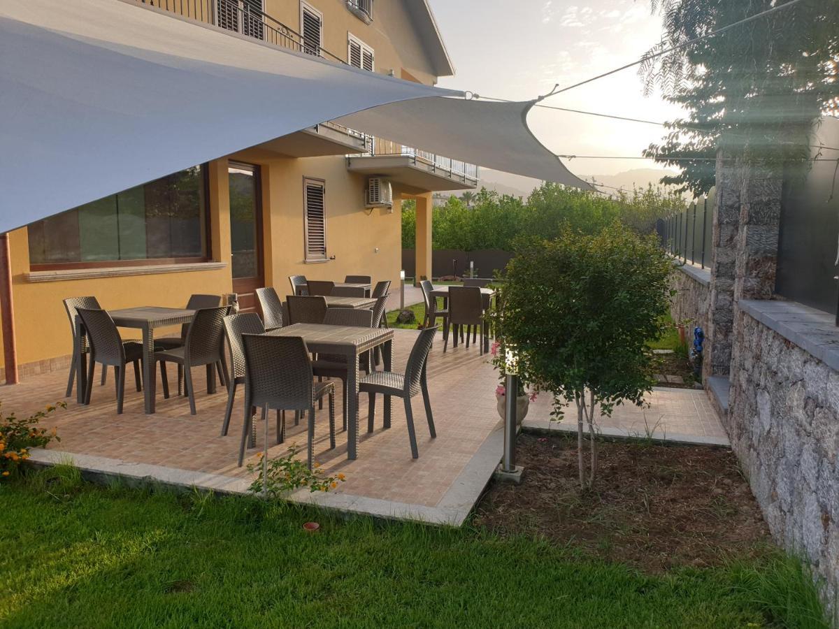 B&B Villa Chiara Bed And Breakfast Taormina Eksteriør billede