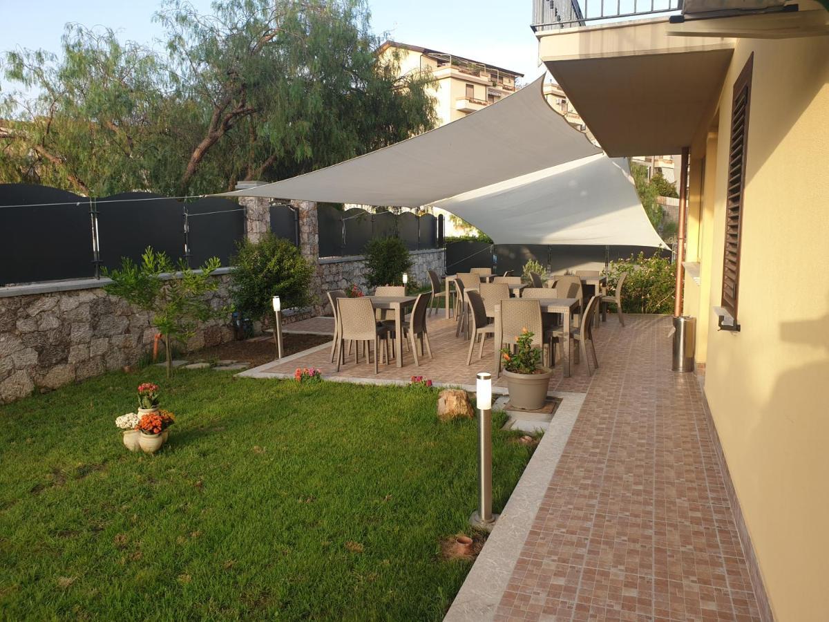 B&B Villa Chiara Bed And Breakfast Taormina Eksteriør billede